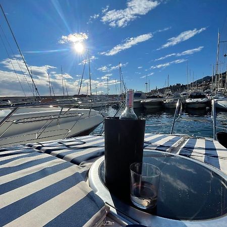 Bea Boat Charter Hotell Menton Exteriör bild
